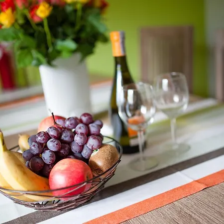 아파트 Andrea 그라이나우